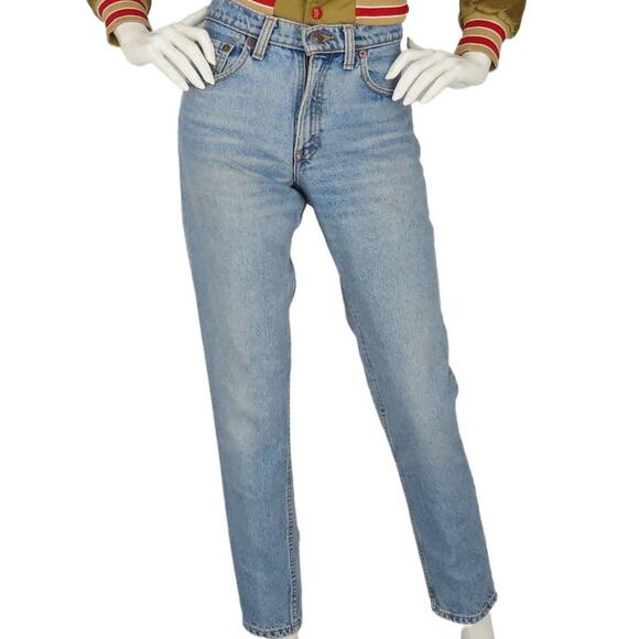 Vintage Levi's Whisker Faded Light Wash Boho Hippie Festival Mom Denim Jeans 26 - Picture 1 of 10
